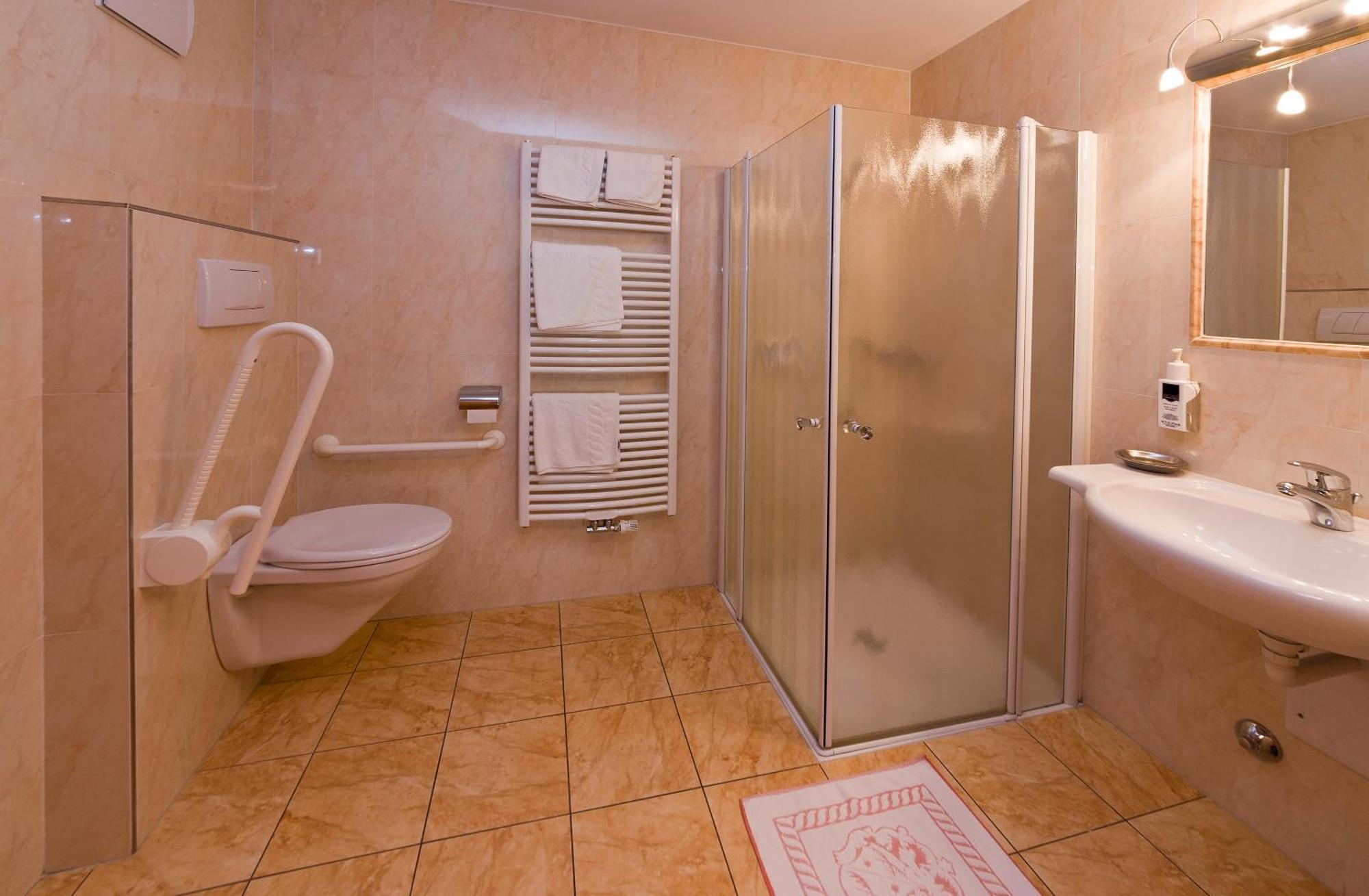 Hotel Seppi Rio di Pusteria Bagian luar foto