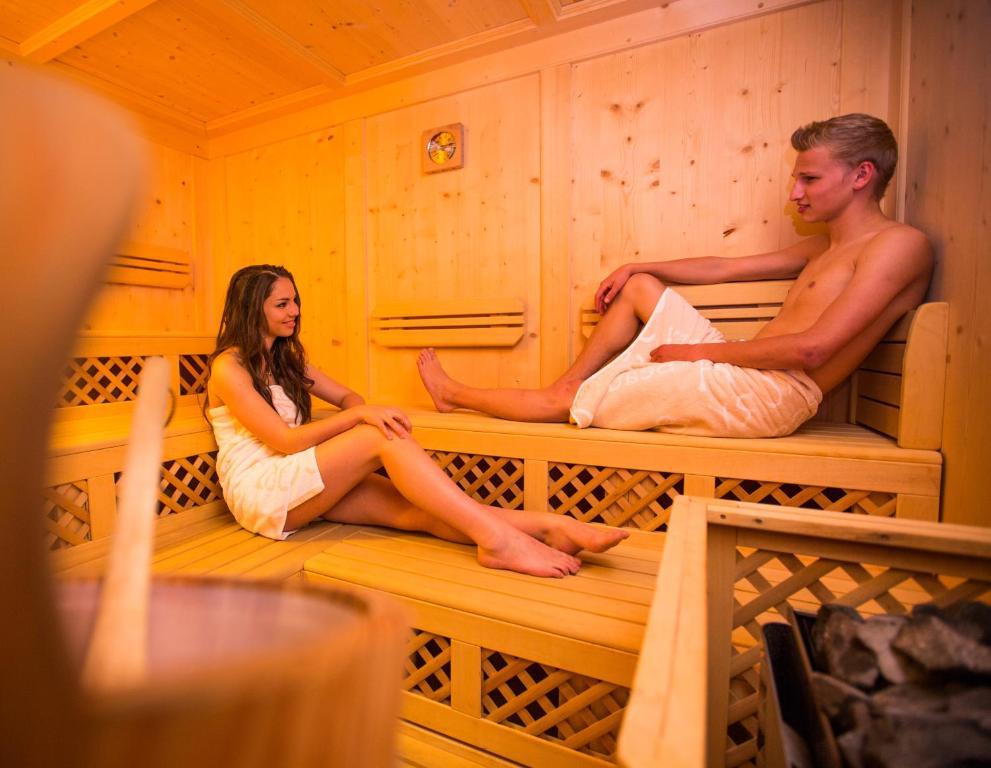 Hotel Seppi Rio di Pusteria Bagian luar foto